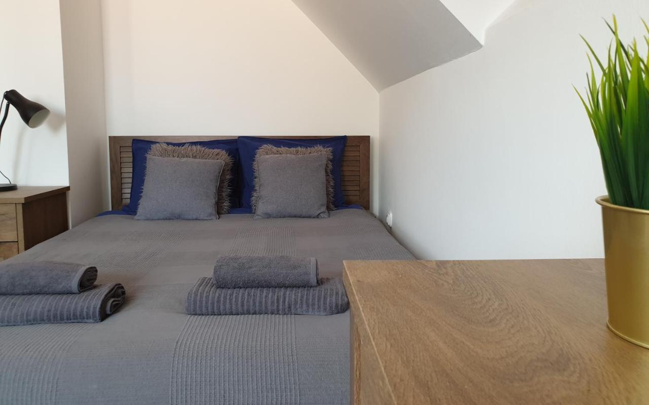 B6 Apartman Veszprém Buitenkant foto