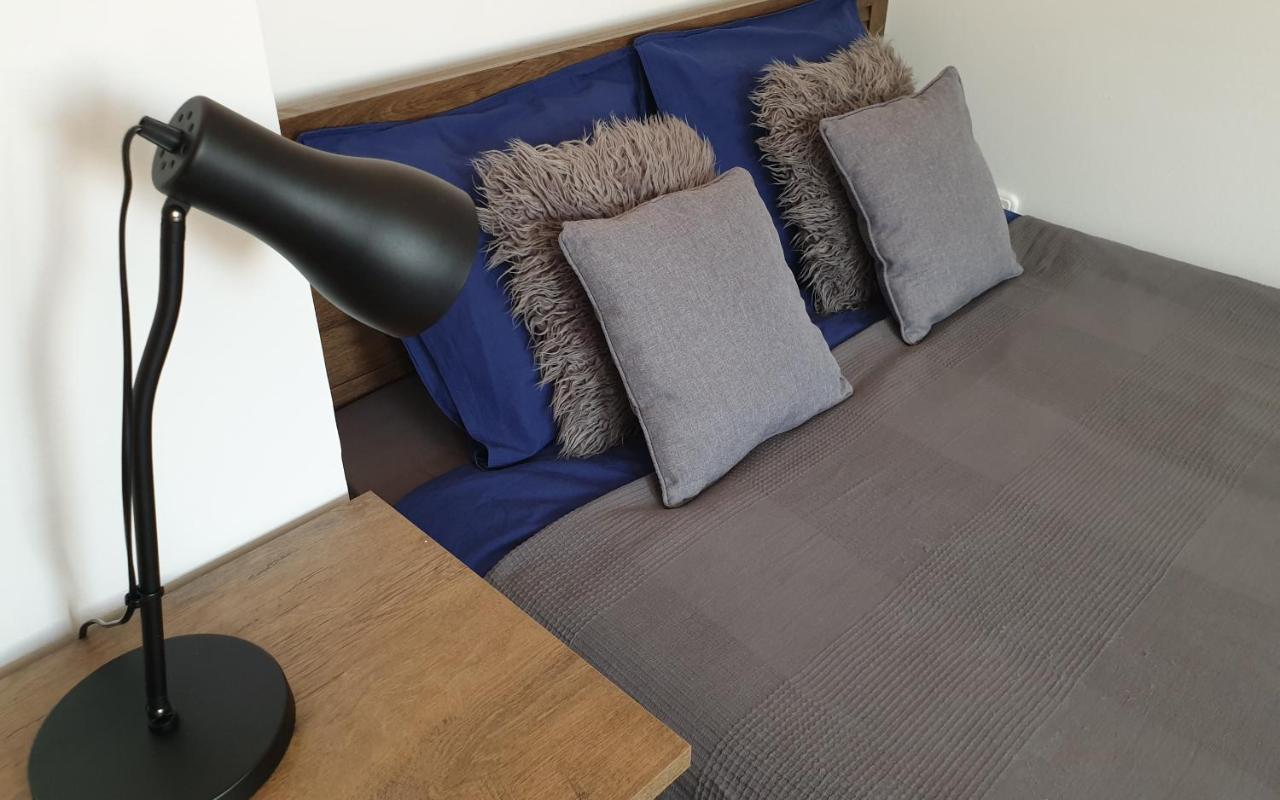 B6 Apartman Veszprém Buitenkant foto