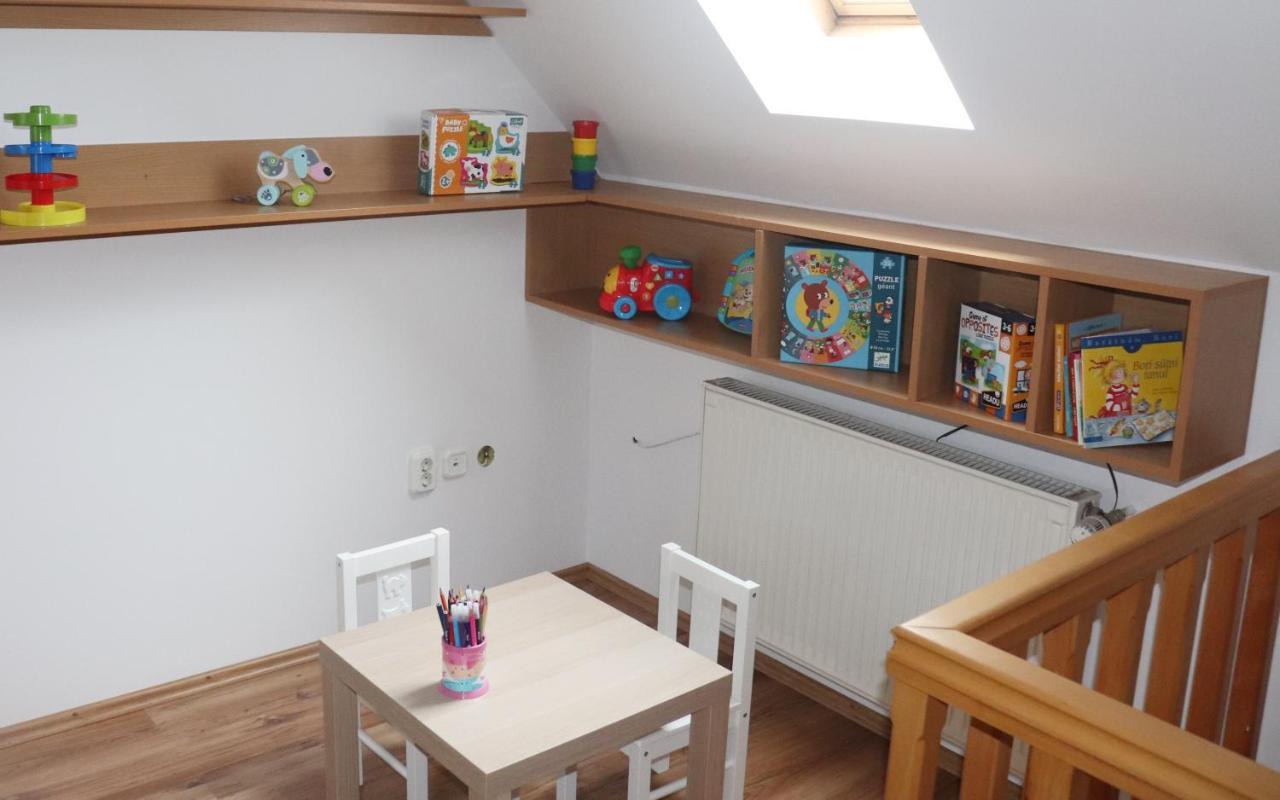 B6 Apartman Veszprém Buitenkant foto