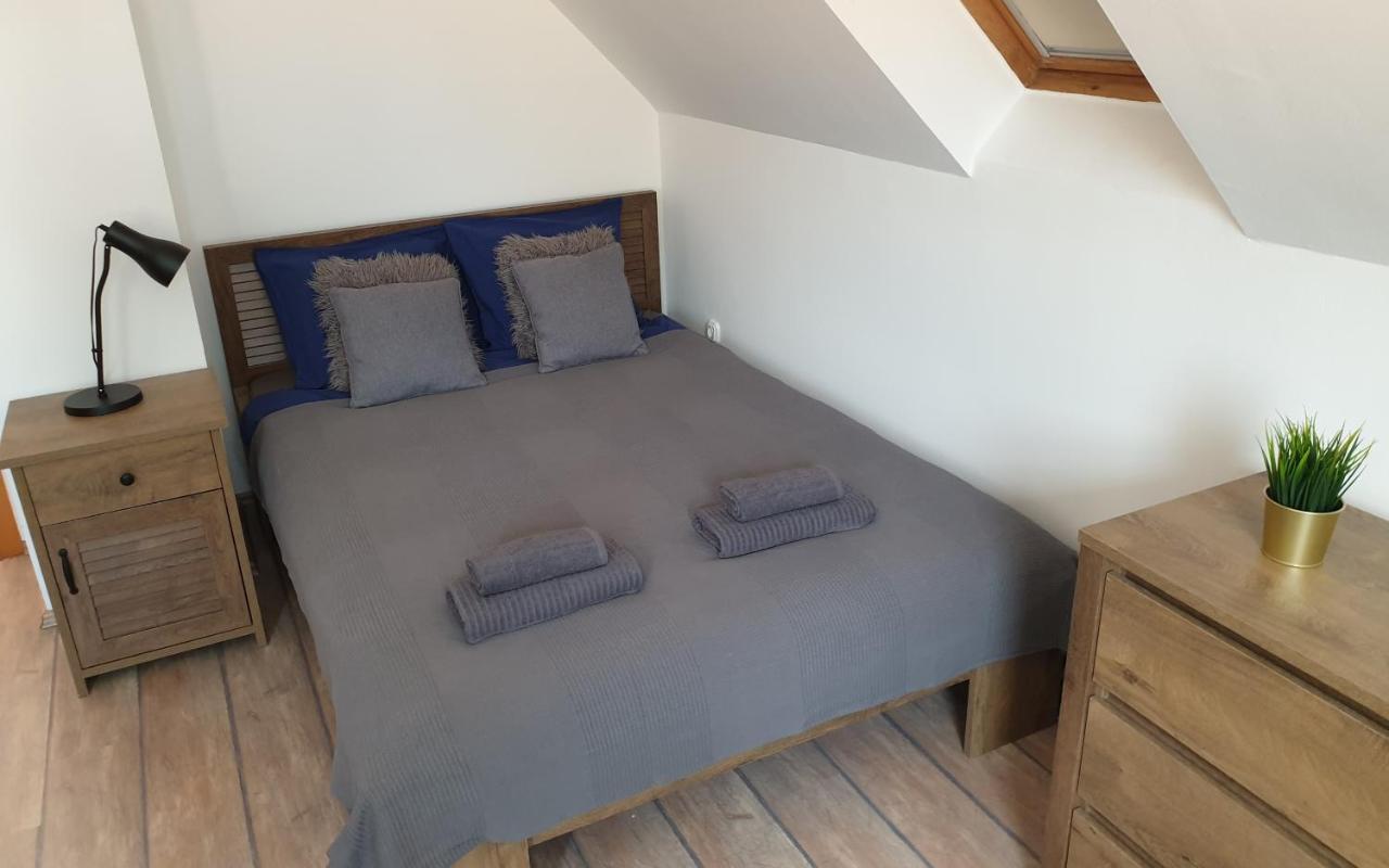 B6 Apartman Veszprém Buitenkant foto