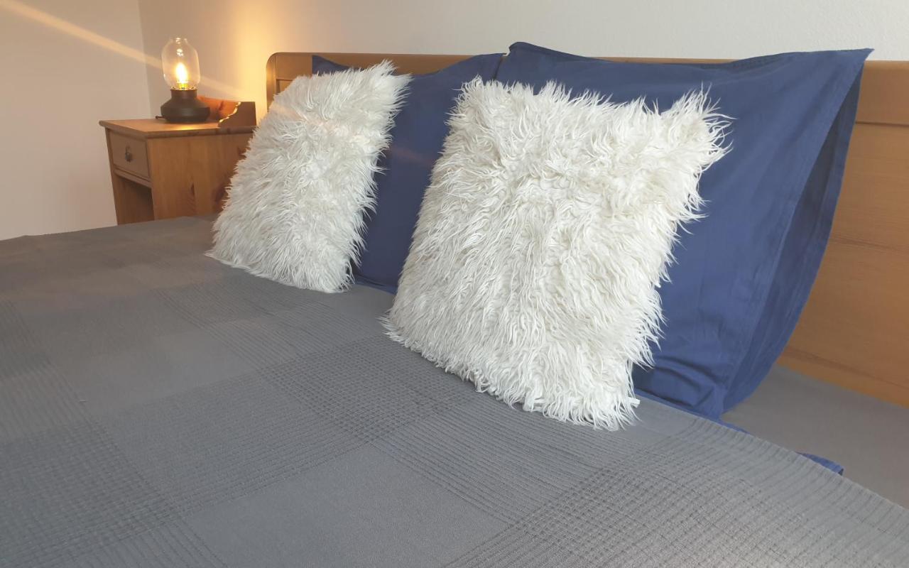 B6 Apartman Veszprém Buitenkant foto