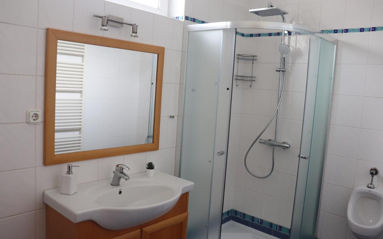 B6 Apartman Veszprém Buitenkant foto